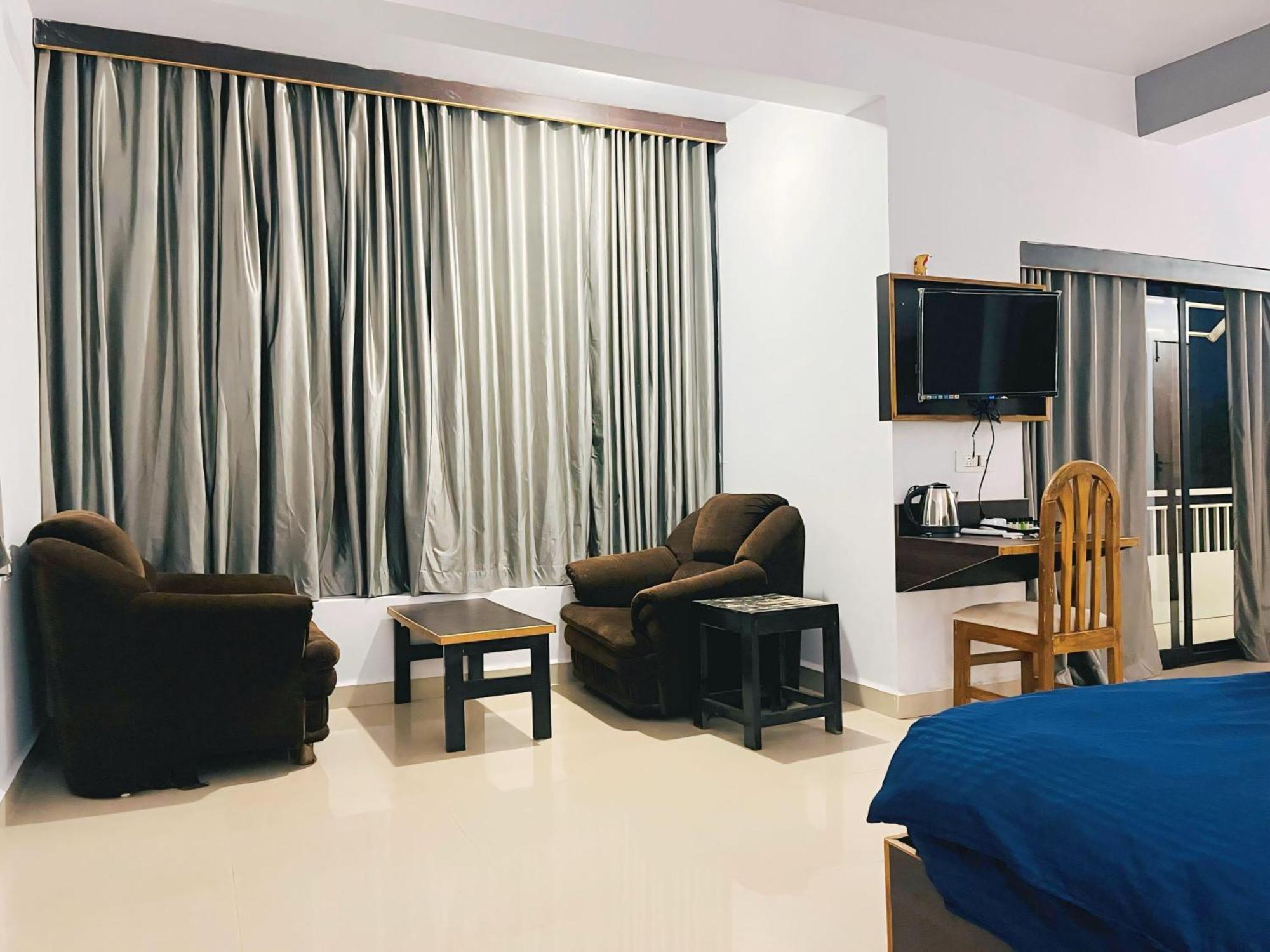 14 Magic Pods Hotel Morjim Bagian luar foto